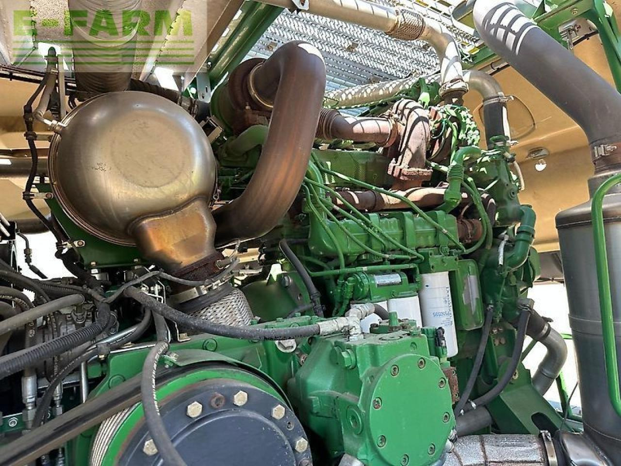 Cosechadora de granos John Deere 8600: foto 17