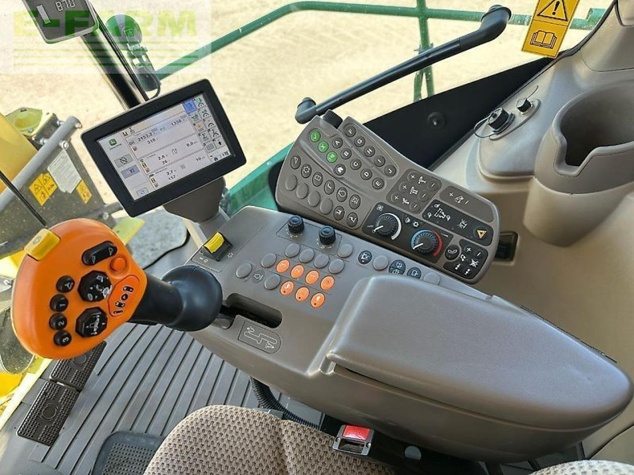 Cosechadora de granos John Deere 8600: foto 10