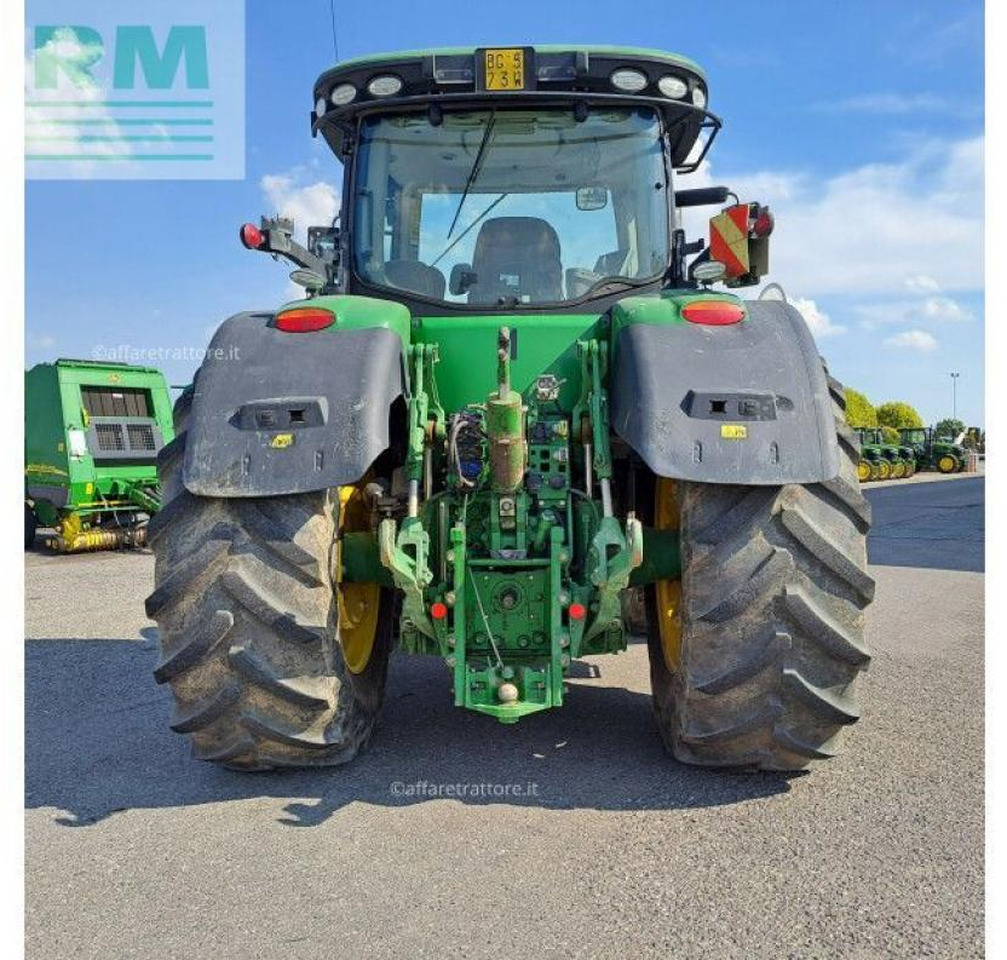 John Deere John Deere 7310 - Tractor: foto 2 John Deere John Deere 7310 - Tractor: foto 2