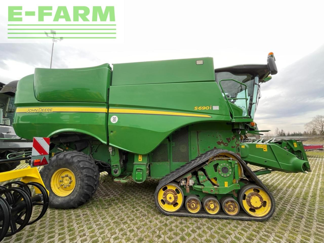 John Deere S690i - Cosechadora de granos: foto 4 John Deere S690i - Cosechadora de granos: foto 4