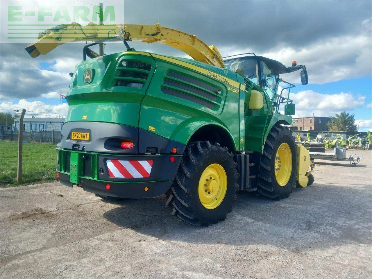 John Deere USED 8400I - Cosechadora de forraje: foto 4 John Deere USED 8400I - Cosechadora de forraje: foto 4