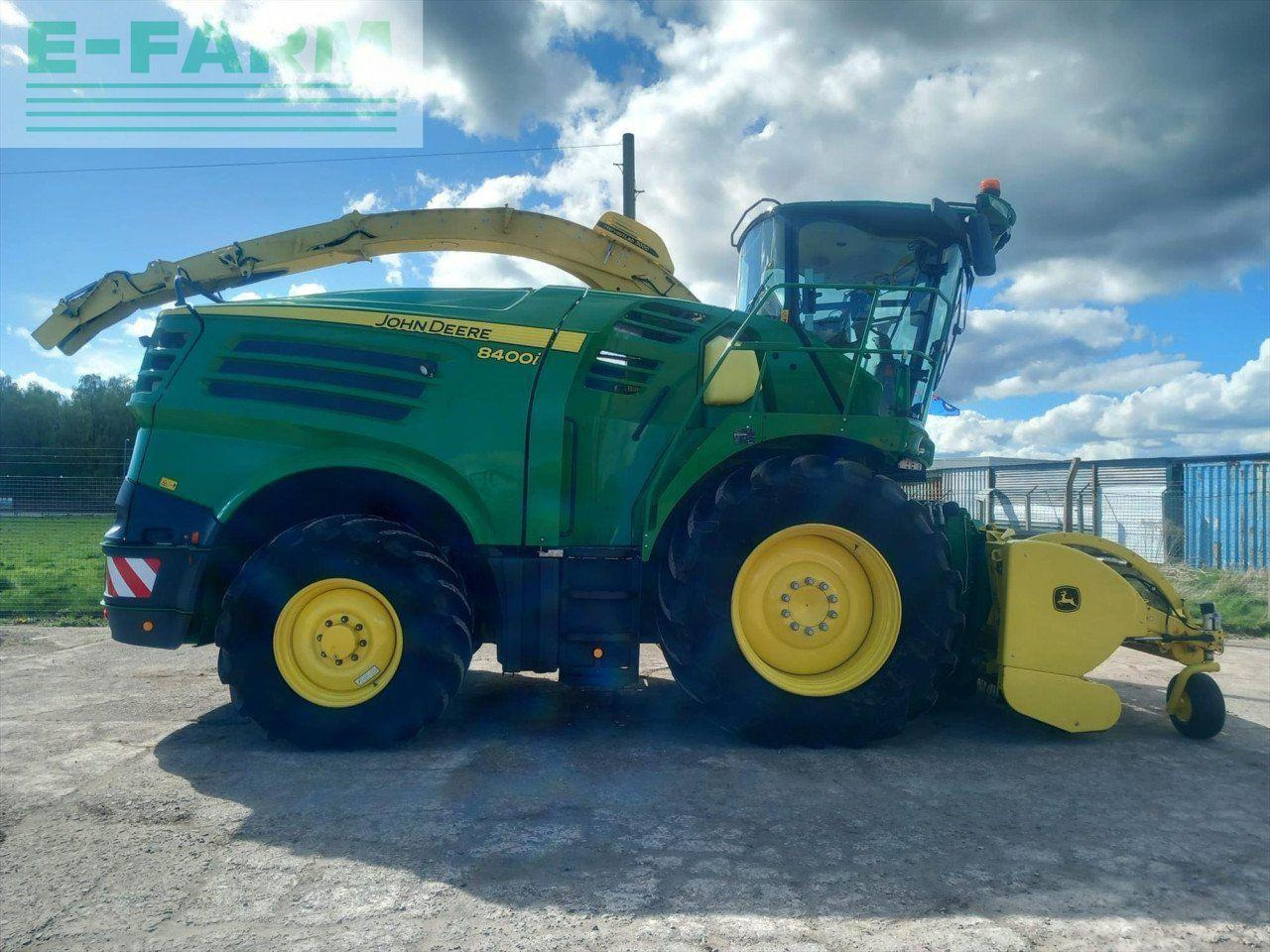 John Deere USED 8400I - Cosechadora de forraje: foto 3 John Deere USED 8400I - Cosechadora de forraje: foto 3