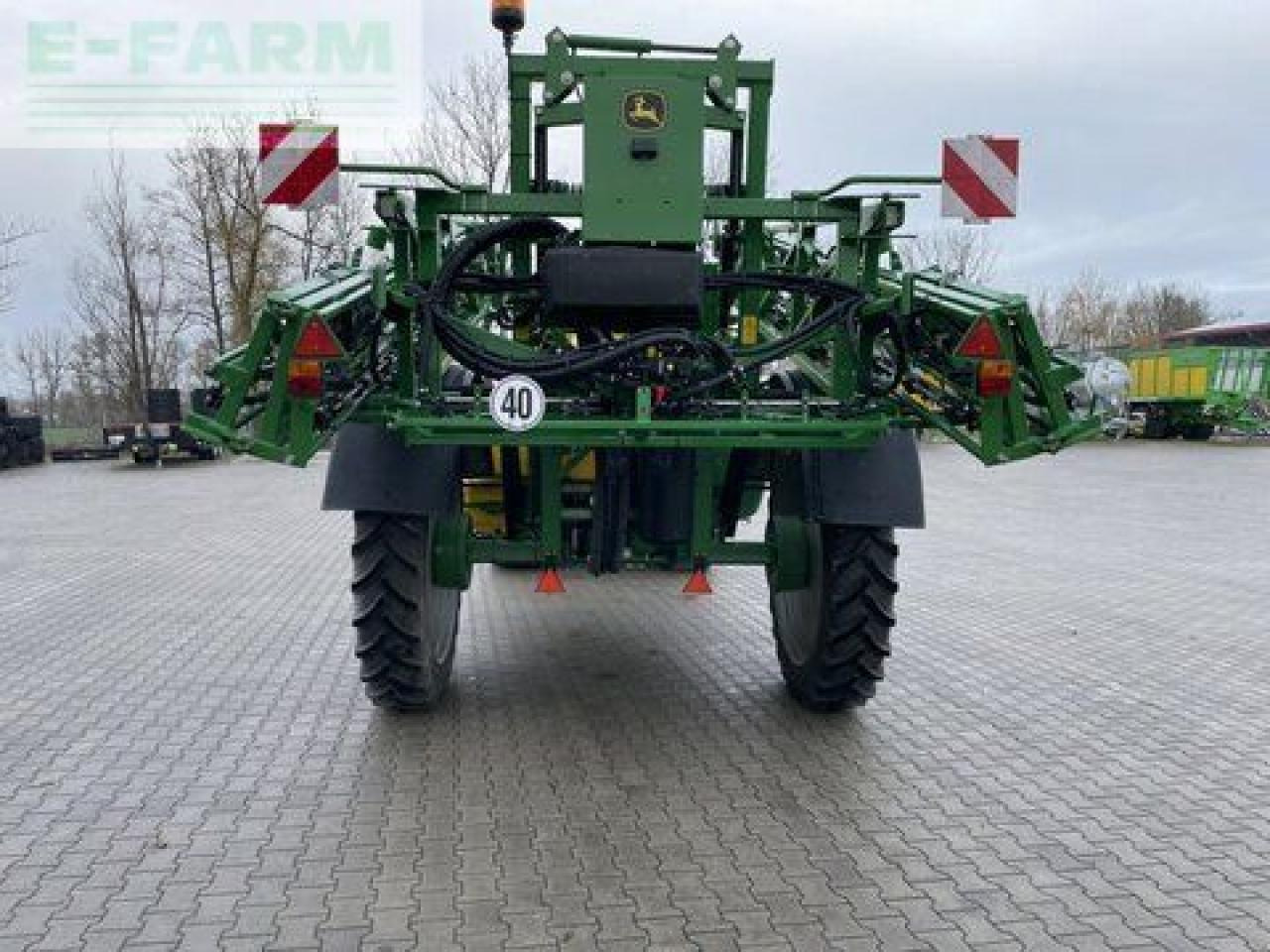 John Deere r 732i - Pulverizador arrastrado: foto 4 John Deere r 732i - Pulverizador arrastrado: foto 4