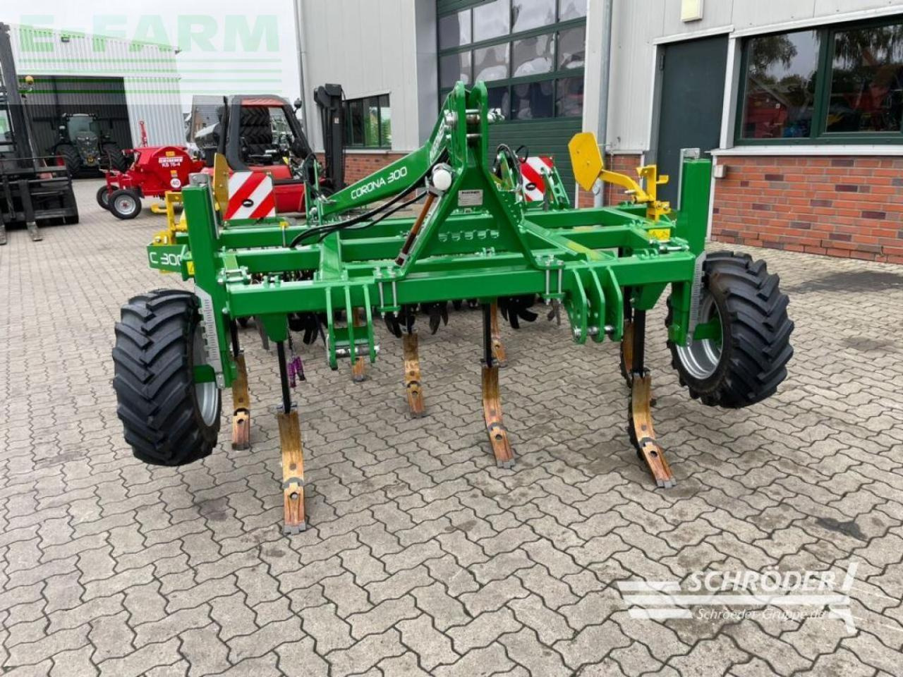 Kerner sternradgrubber corona 300 - Cultivador: foto 2 Kerner sternradgrubber corona 300 - Cultivador: foto 2
