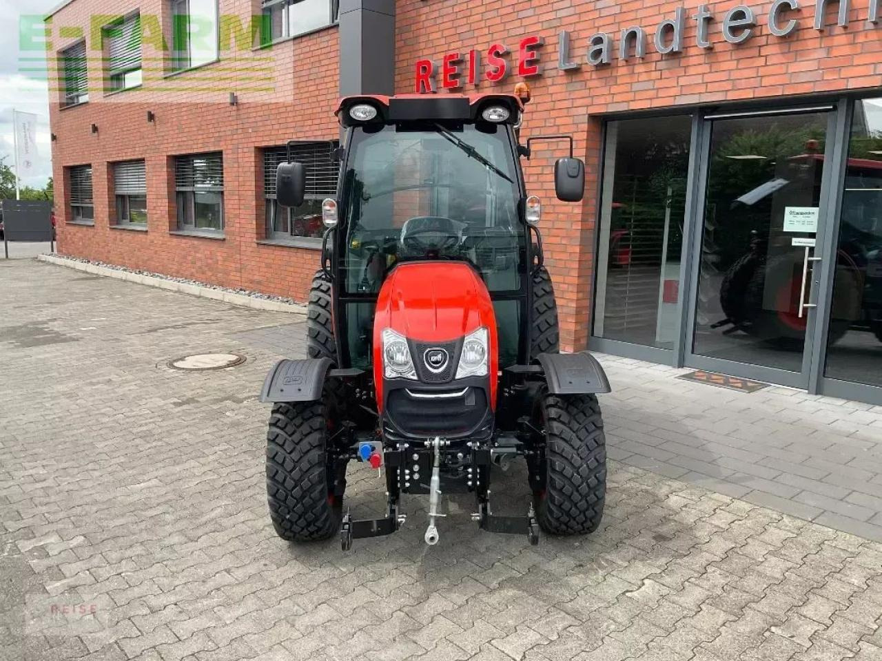 Kioti dk 6020 ch - Tractor: foto 2 Kioti dk 6020 ch - Tractor: foto 2