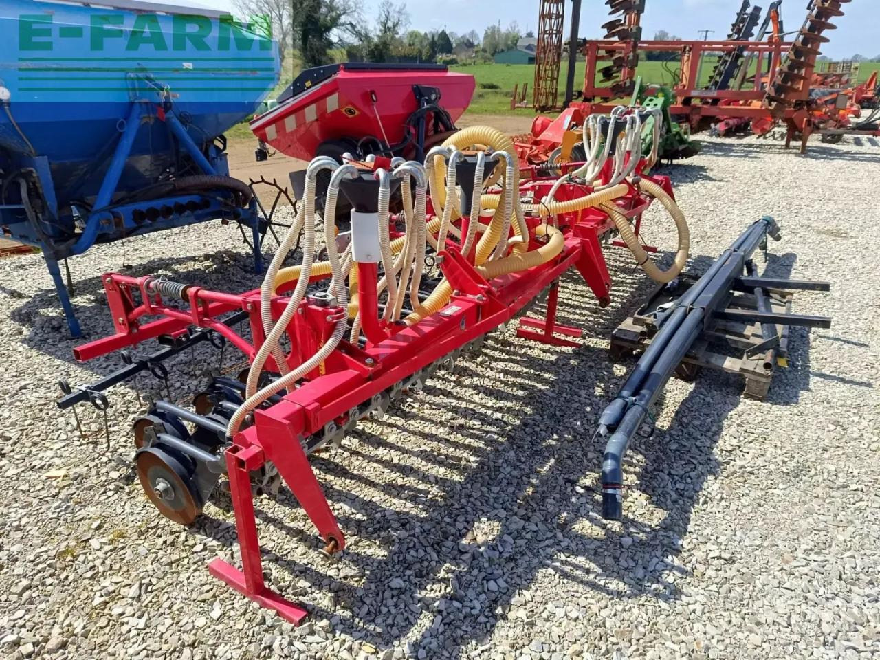 Kongskilde ns1500 + ligne de semis repliable 4m50 - Sembradora de precisión: foto 5 Kongskilde ns1500 + ligne de semis repliable 4m50 - Sembradora de precisión: foto 5