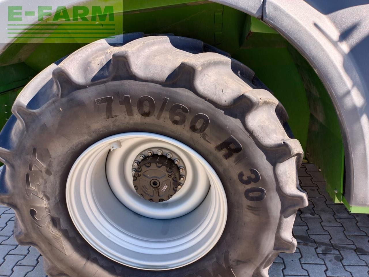 Krone big x 580 inkl fullserviced + ef 300s + ec 600-2 - Cosechadora de forraje: foto 1 Krone big x 580 inkl fullserviced + ef 300s + ec 600-2 - Cosechadora de forraje: foto 1