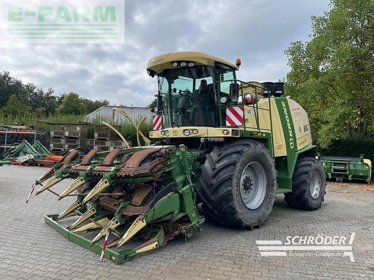 Krone big x 700 + easycollect 903 + easyflow - Cosechadora de forraje: foto 1 Krone big x 700 + easycollect 903 + easyflow - Cosechadora de forraje: foto 1