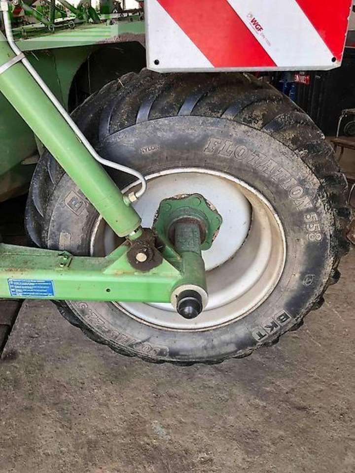 Krone easy cut 6210 cv - Segadora: foto 5 Krone easy cut 6210 cv - Segadora: foto 5