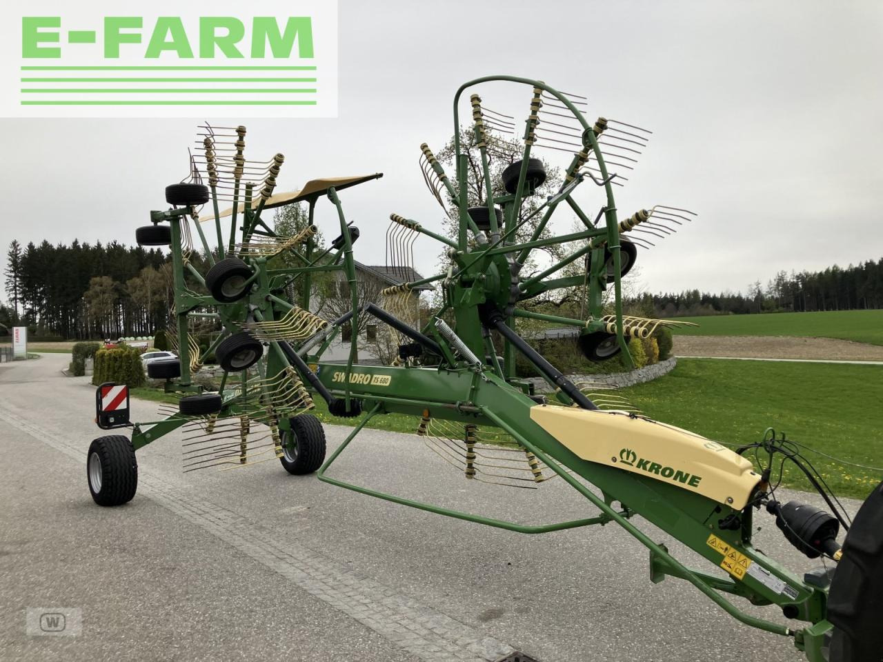 Krone swadro ts 680 - Henificadora: foto 1 Krone swadro ts 680 - Henificadora: foto 1