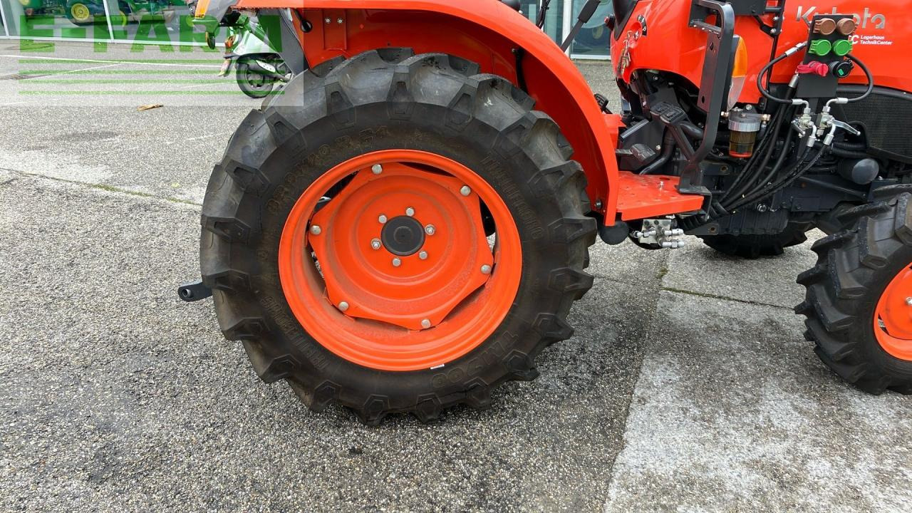 Tractor Kubota L1-382: foto 12