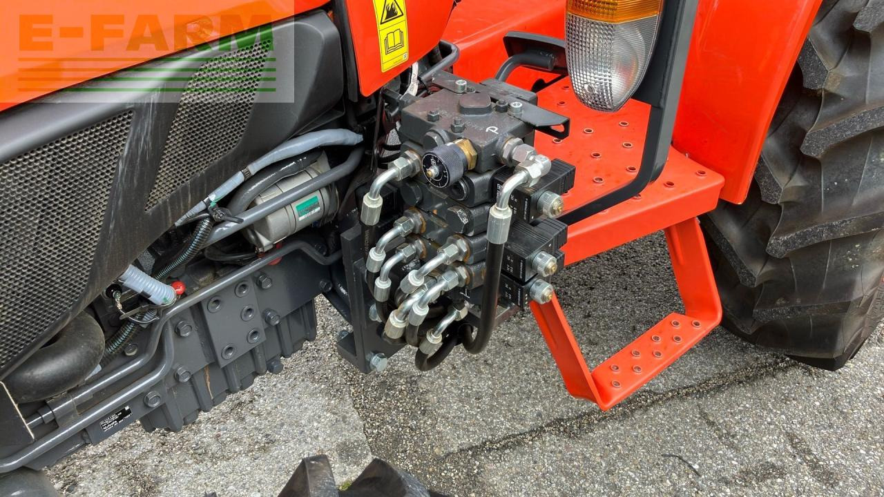 Tractor Kubota L1-382: foto 19