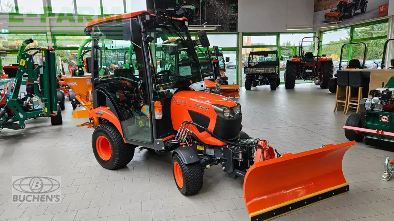 Kubota bx231 winterdienst - Tractor: foto 3 Kubota bx231 winterdienst - Tractor: foto 3