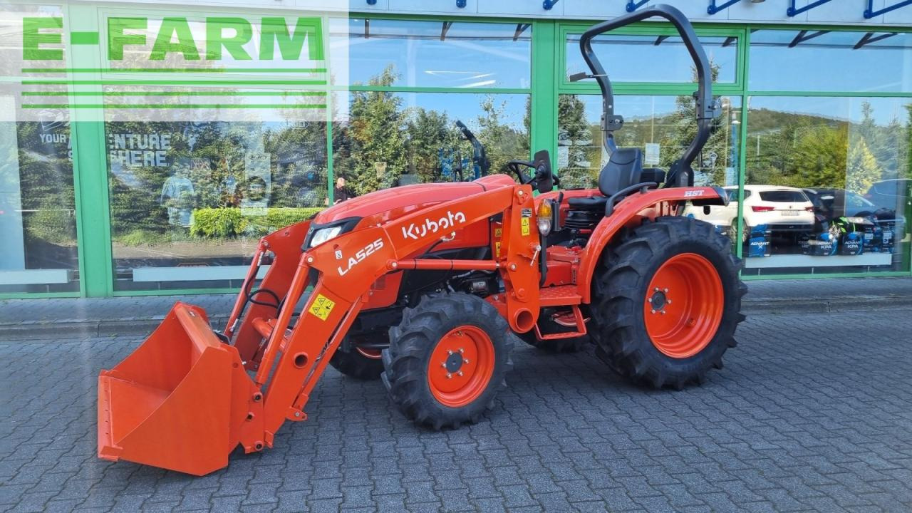 Kubota l1-382 hst frontlader - Tractor: foto 4 Kubota l1-382 hst frontlader - Tractor: foto 4