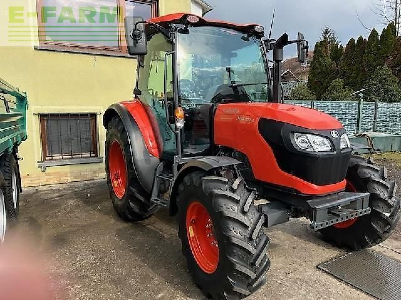 Kubota m 4-073 cab 18 x 18 - Tractor: foto 1 Kubota m 4-073 cab 18 x 18 - Tractor: foto 1