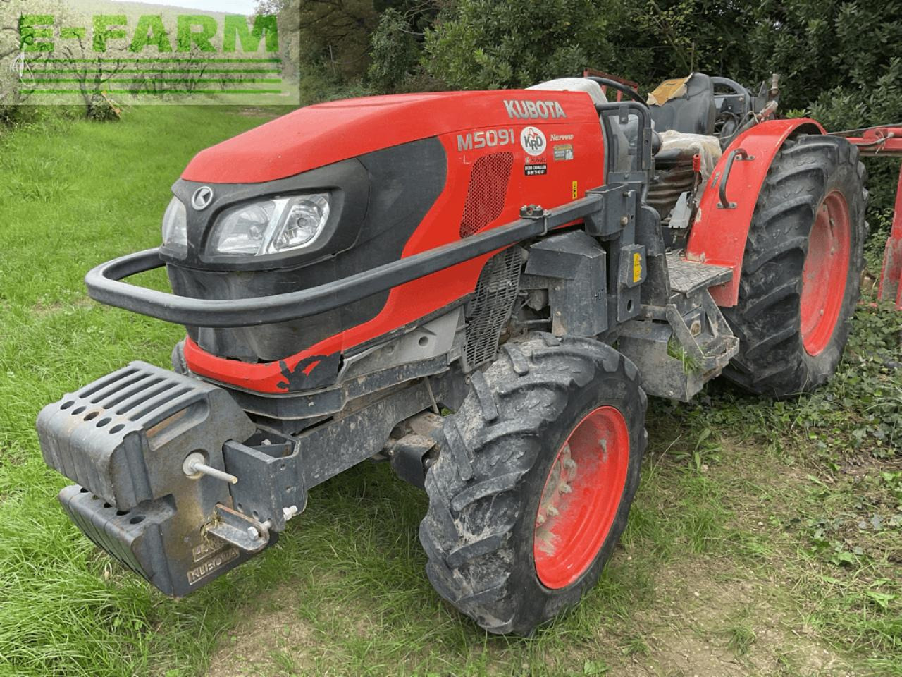 Kubota m5091 n - Tractor: foto 1 Kubota m5091 n - Tractor: foto 1