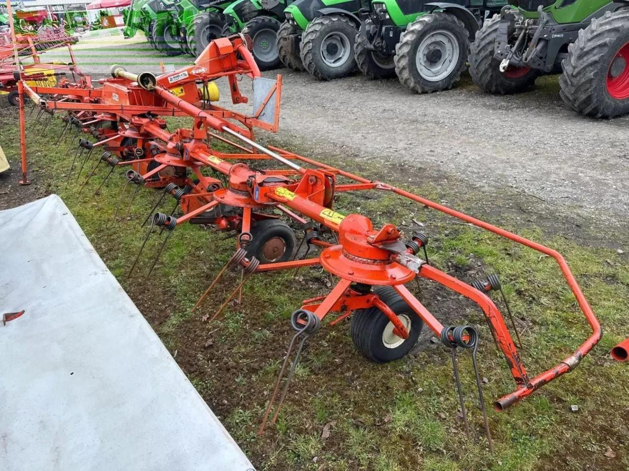 Kuhn faneuse gf8501mh kuhn - Henificadora: foto 4 Kuhn faneuse gf8501mh kuhn - Henificadora: foto 4