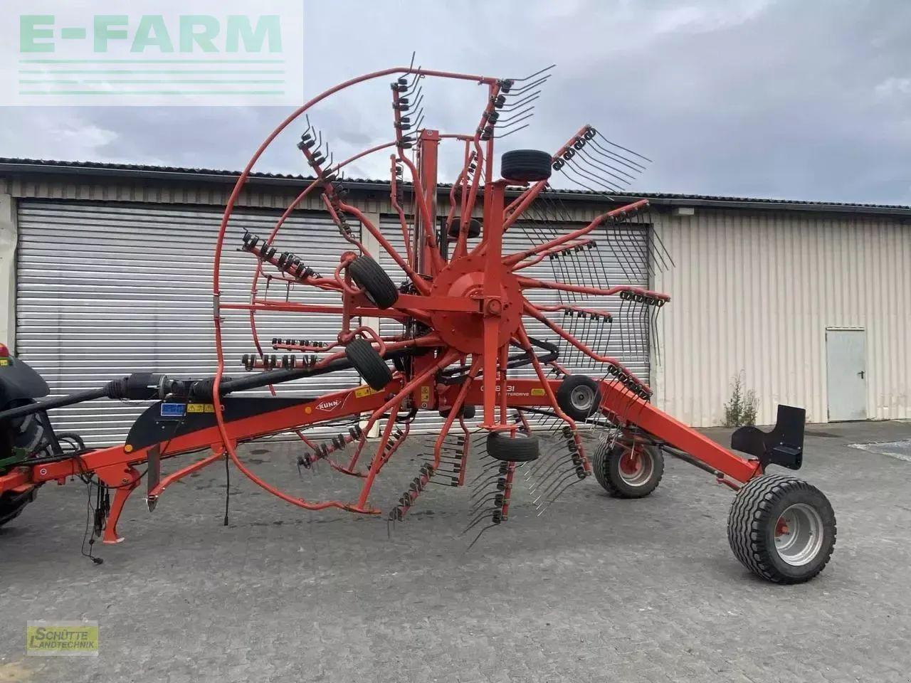 Kuhn ga 8731 - Henificadora: foto 1 Kuhn ga 8731 - Henificadora: foto 1