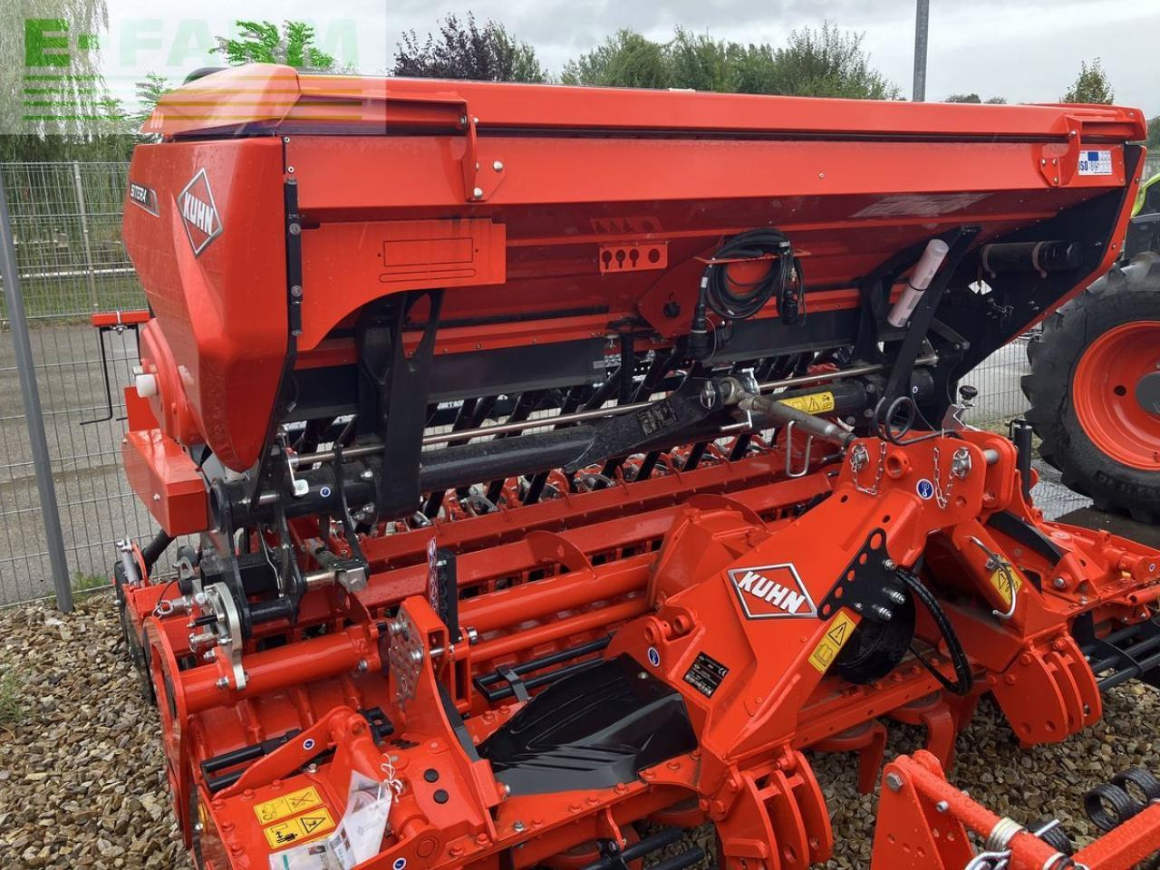 Kuhn hr 3020 + sitera 3030 - Combinado de siembra: foto 4 Kuhn hr 3020 + sitera 3030 - Combinado de siembra: foto 4