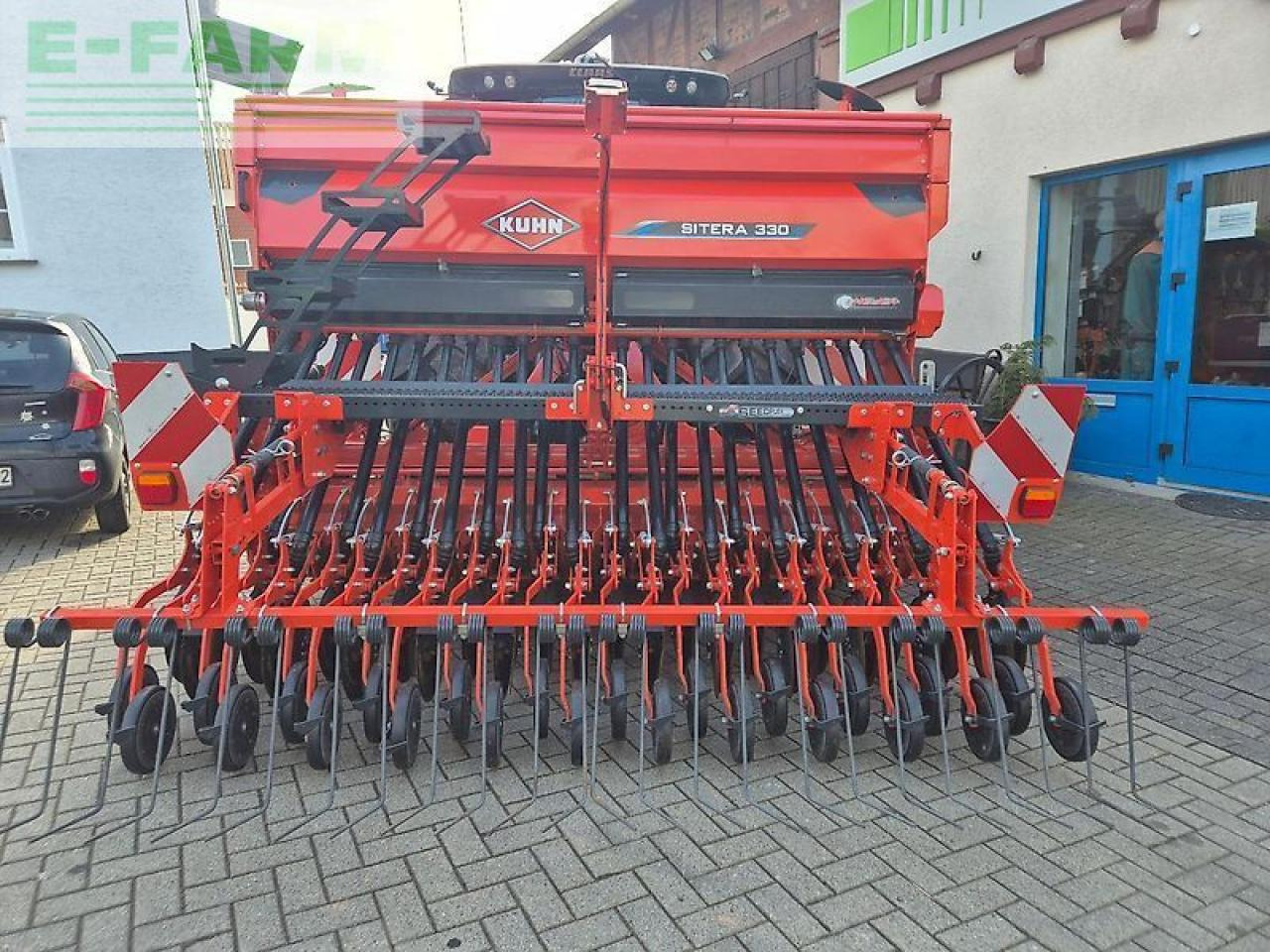 Kuhn sitera 330e 24 reihen + hrb 303d , elektrische dosierung, spuranreißer, durakuhn - Sembradora: foto 2 Kuhn sitera 330e 24 reihen + hrb 303d , elektrische dosierung, spuranreißer, durakuhn - Sembradora: foto 2