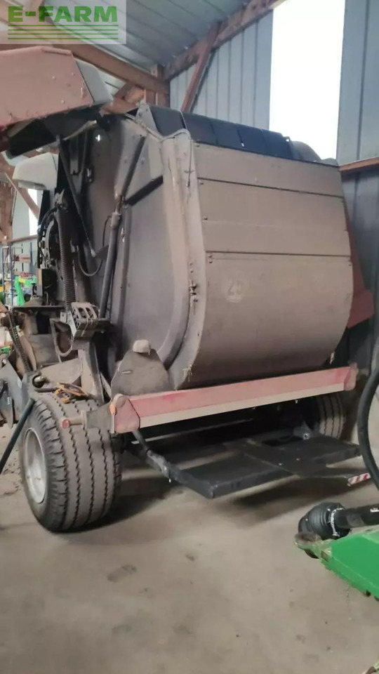 Kuhn vb2255 - Empacadora de pacas cuadradas: foto 3 Kuhn vb2255 - Empacadora de pacas cuadradas: foto 3