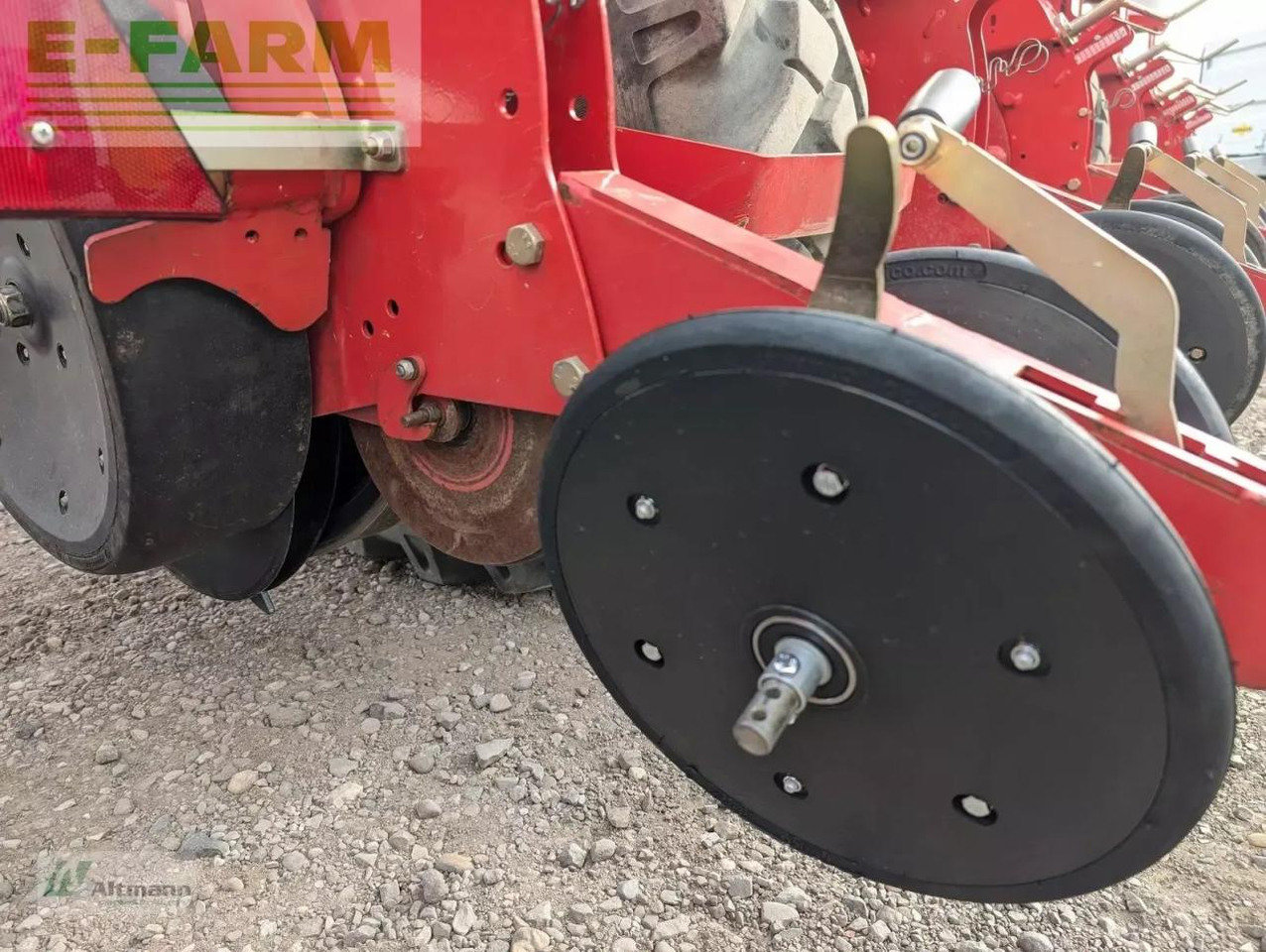 Kverneland optima tf profi 8reihig, mikrogranulatstreuer - Sembradora de precisión: foto 5 Kverneland optima tf profi 8reihig, mikrogranulatstreuer - Sembradora de precisión: foto 5