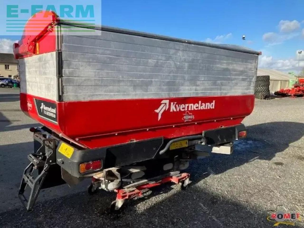 Kverneland tlx3900geospread - Esparcidor de fertilizantes: foto 1 Kverneland tlx3900geospread - Esparcidor de fertilizantes: foto 1