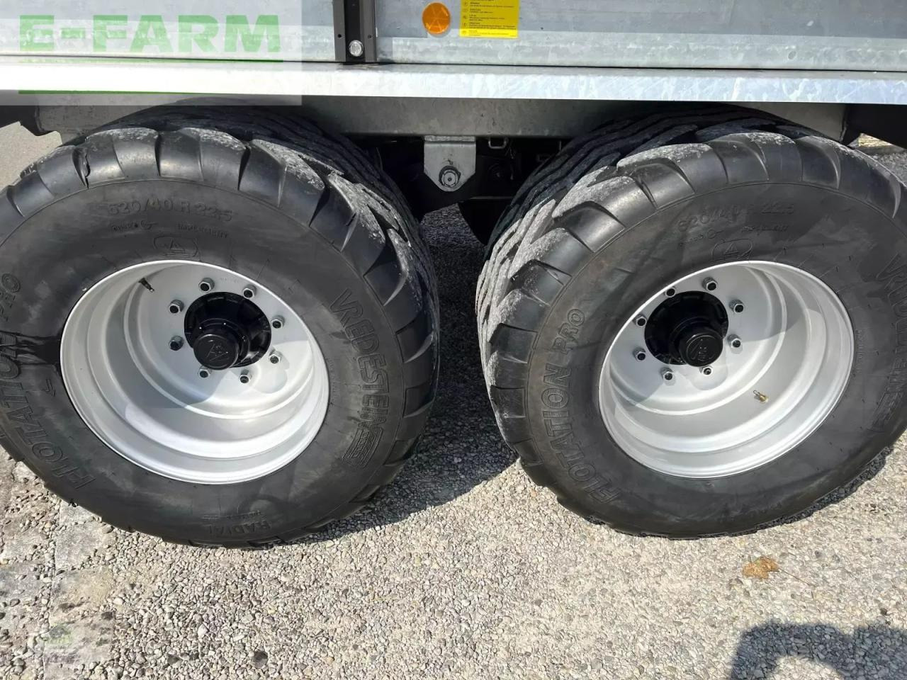 Lely tigo 40 s profi - tigo 40 ms mit großer bereifung - topzustand und topausstattung - Remolque autocargador: foto 3 Lely tigo 40 s profi - tigo 40 ms mit großer bereifung - topzustand und topausstattung - Remolque autocargador: foto 3