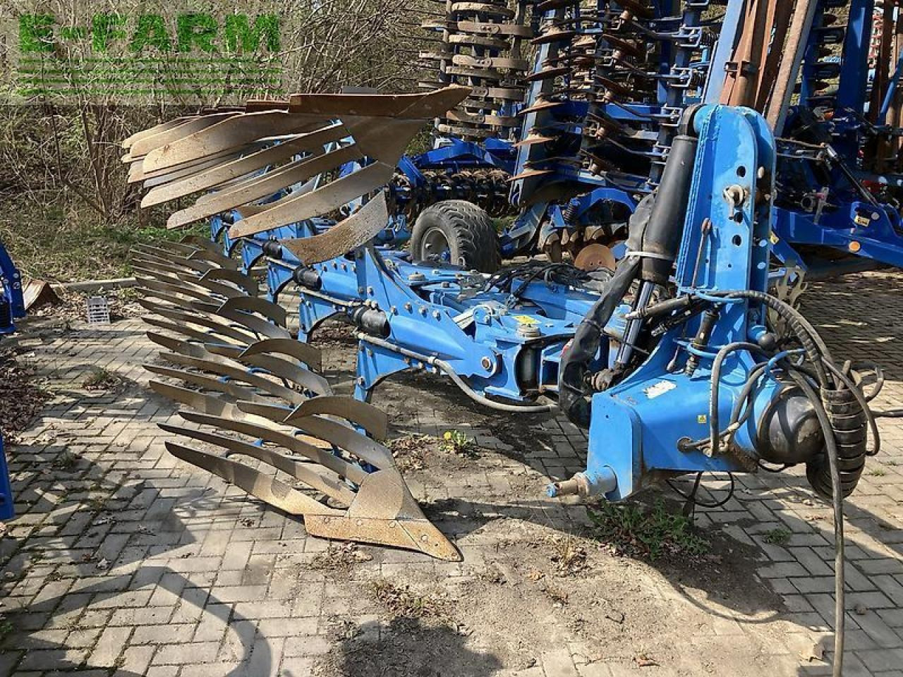 Lemken juwel 8 v t 5/1 drehpflug 6 schar - Arado: foto 2 Lemken juwel 8 v t 5/1 drehpflug 6 schar - Arado: foto 2