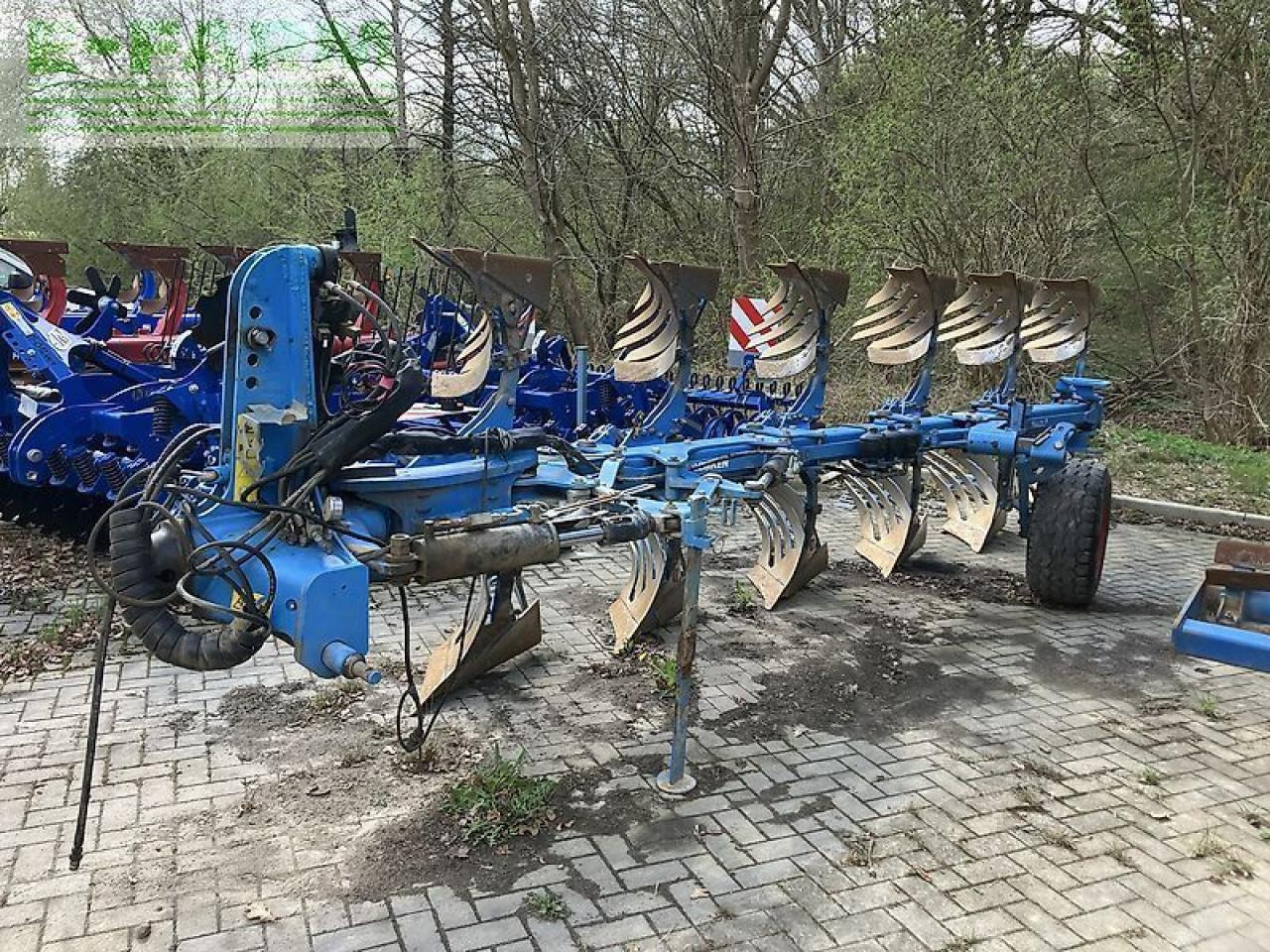 Lemken juwel 8 v t 5/1 drehpflug 6 schar - Arado: foto 1 Lemken juwel 8 v t 5/1 drehpflug 6 schar - Arado: foto 1