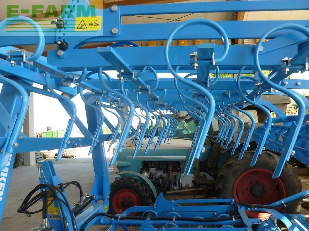 Lemken korund 8/600k gam - Combinado de siembra: foto 4 Lemken korund 8/600k gam - Combinado de siembra: foto 4