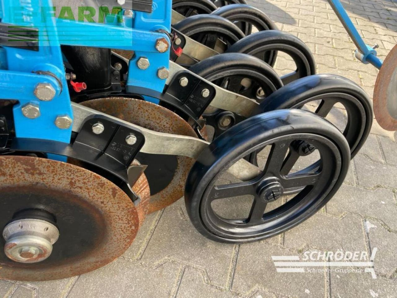 Lemken zirkon 12/300 + saphir 8/300-ds 125 - Sembradora: foto 3 Lemken zirkon 12/300 + saphir 8/300-ds 125 - Sembradora: foto 3