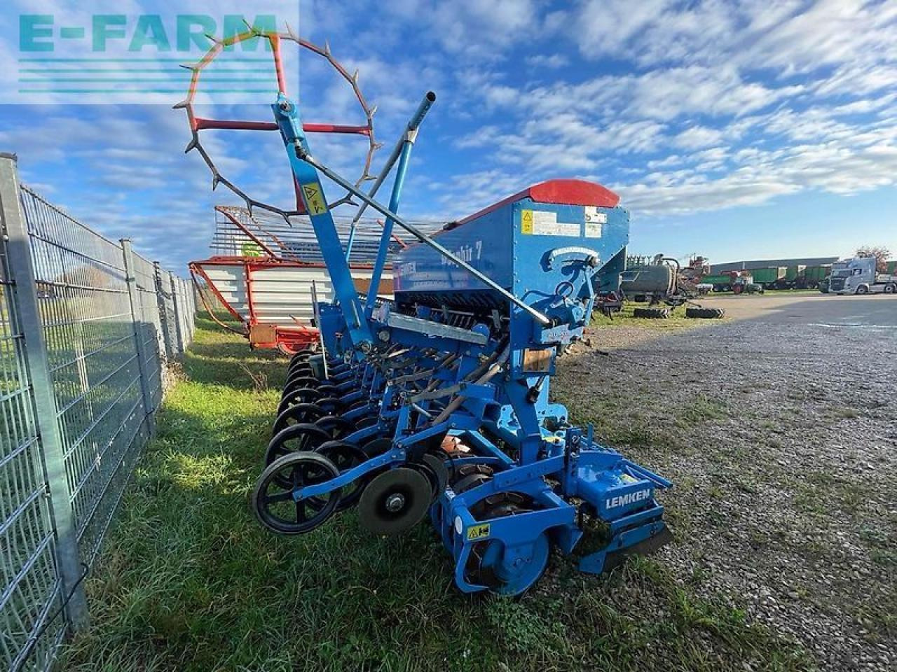 Lemken zirkon 9/300 u. saphir 7 ds 30 - Sembradora: foto 4 Lemken zirkon 9/300 u. saphir 7 ds 30 - Sembradora: foto 4