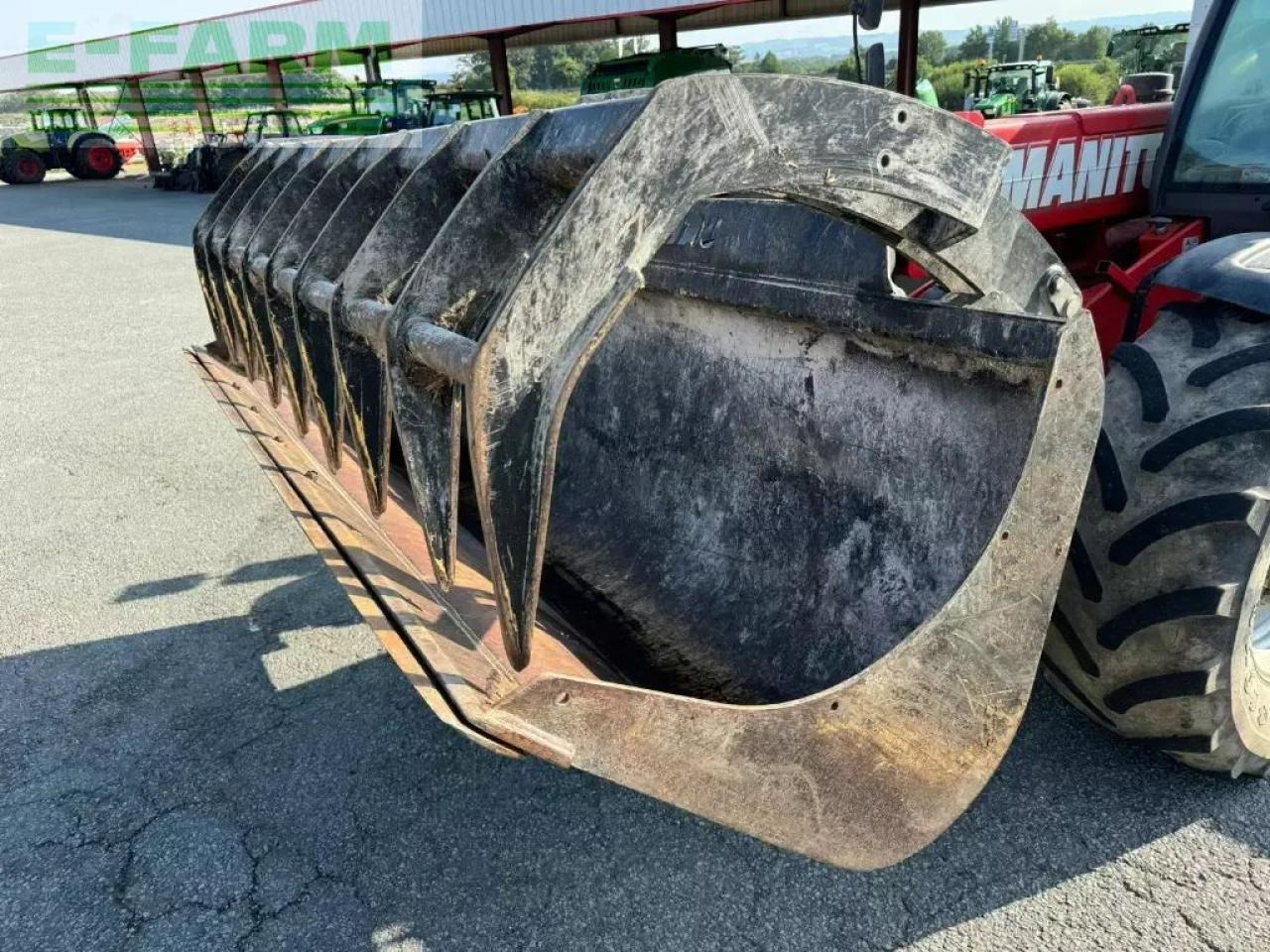 Manipulador telescópico Manitou mlt 735 120 ps: foto 9 Manipulador telescópico Manitou mlt 735 120 ps: foto 9