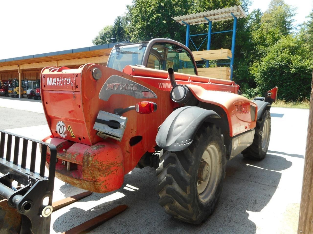 Manitou mt 1440 privilege ( 14m 4t ) - Manipulador telescópico: foto 3 Manitou mt 1440 privilege ( 14m 4t ) - Manipulador telescópico: foto 3