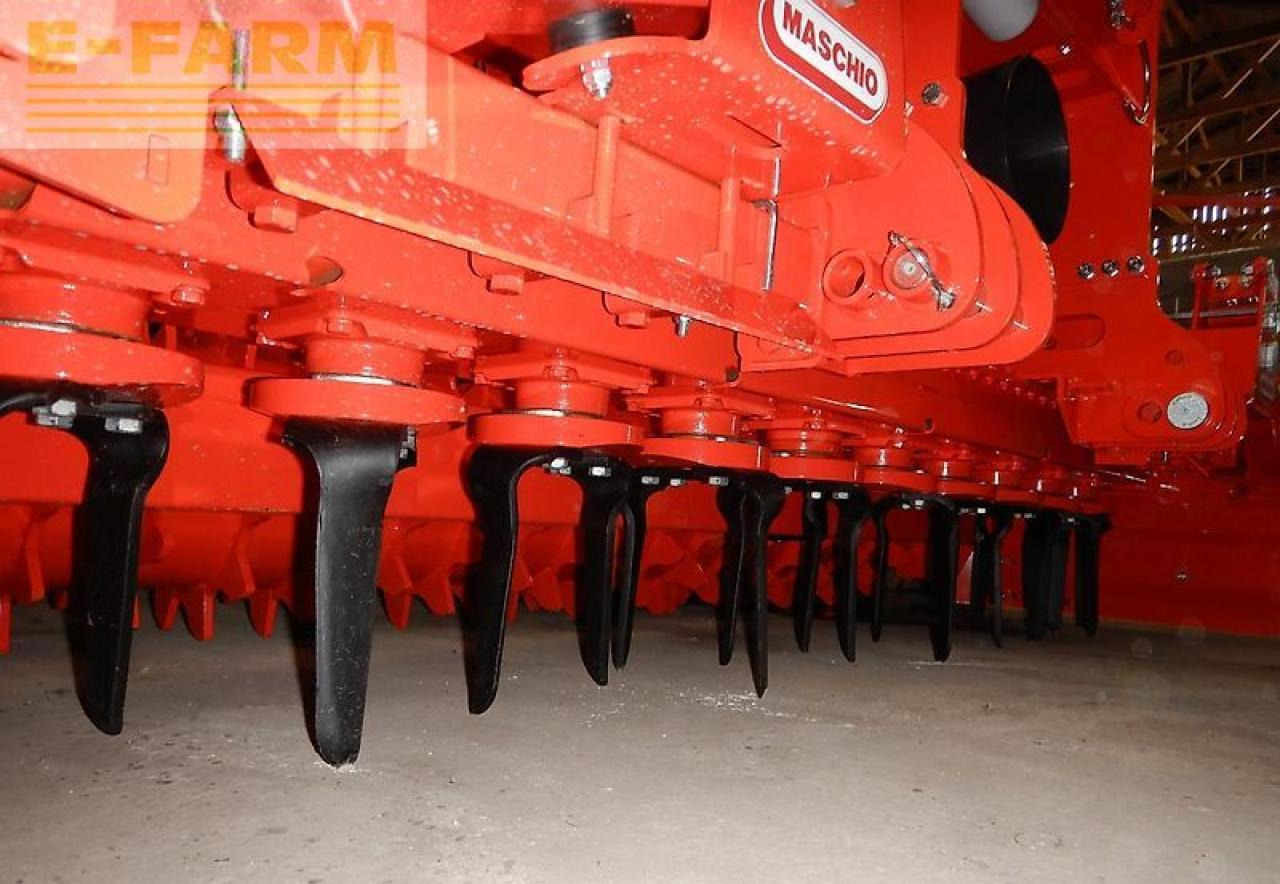 Maschio dama 250 20 corex + dc classic 2500 - Sembradora: foto 4 Maschio dama 250 20 corex + dc classic 2500 - Sembradora: foto 4