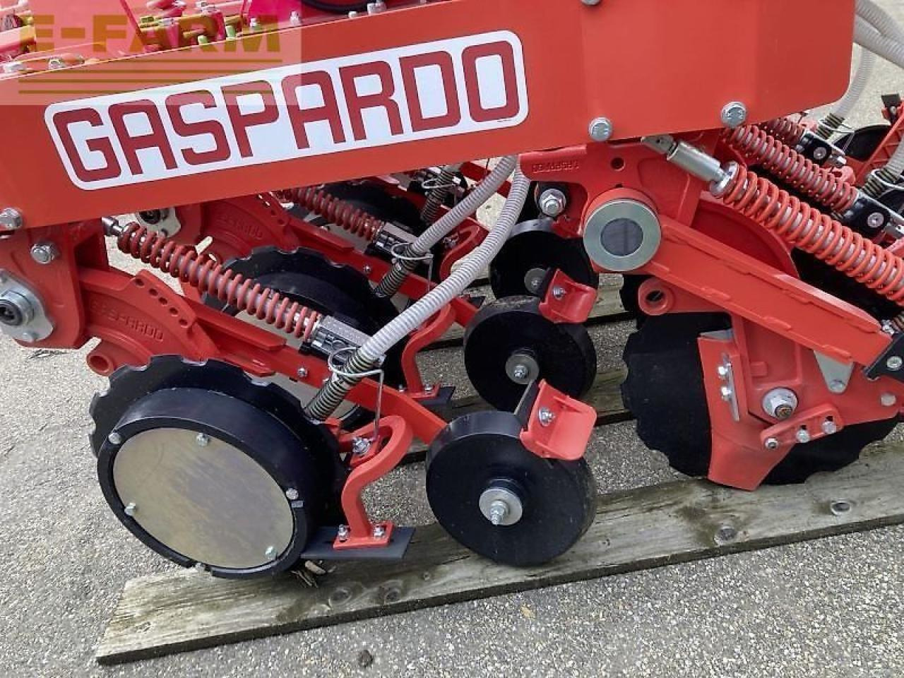 Sembradora Maschio diretta-v 8r: foto 9 Sembradora Maschio diretta-v 8r: foto 9