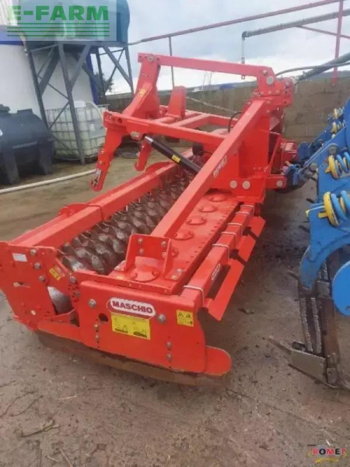 Maschio orso rapido4000+ - Equipo para trabajo del suelo: foto 1 Maschio orso rapido4000+ - Equipo para trabajo del suelo: foto 1