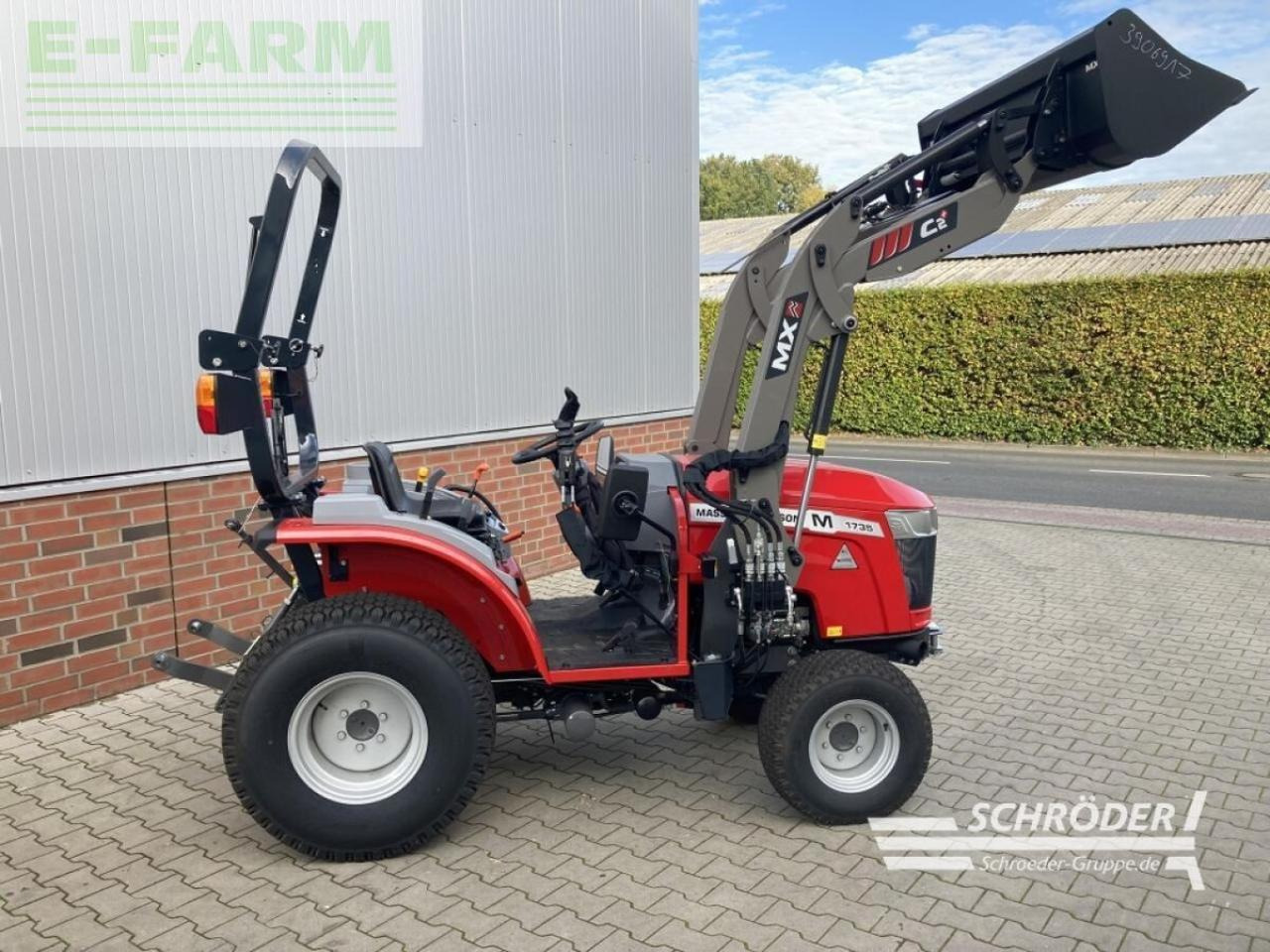 Massey Ferguson 1735 m hp ( iseki th 5370 ahl ) - Tractor: foto 2 Massey Ferguson 1735 m hp ( iseki th 5370 ahl ) - Tractor: foto 2
