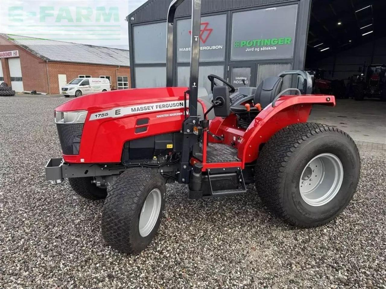 Massey Ferguson 1755 e - Tractor: foto 1 Massey Ferguson 1755 e - Tractor: foto 1