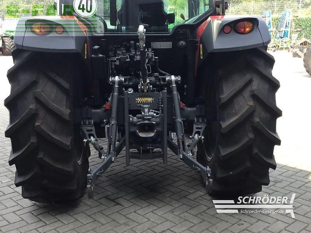 Massey Ferguson 4708 m cab essential - Tractor: foto 4 Massey Ferguson 4708 m cab essential - Tractor: foto 4