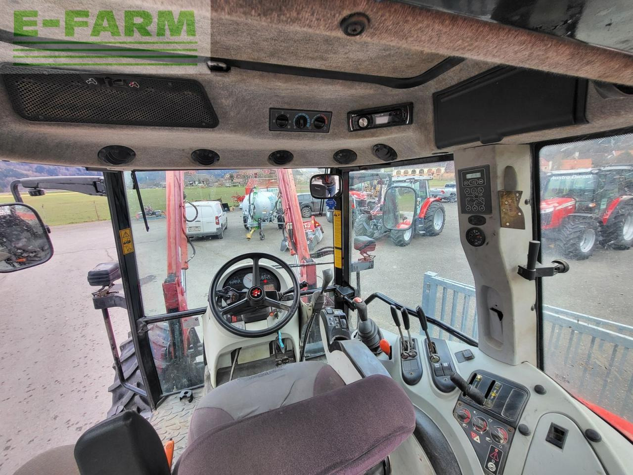 Massey Ferguson 6445-4 dynashift plus - Tractor: foto 5 Massey Ferguson 6445-4 dynashift plus - Tractor: foto 5