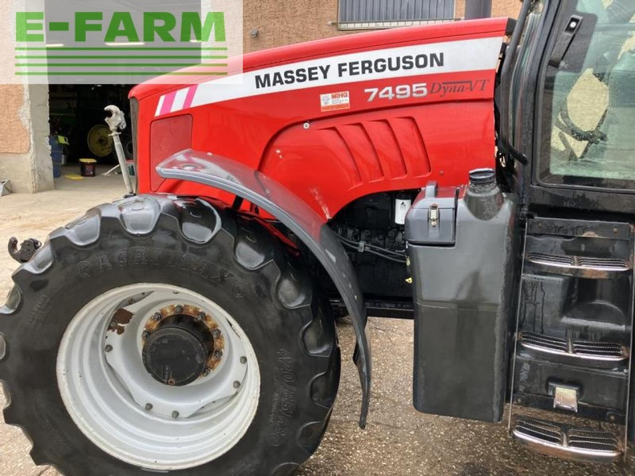 Tractor Massey Ferguson 7495 dyna vt: foto 26 Tractor Massey Ferguson 7495 dyna vt: foto 26