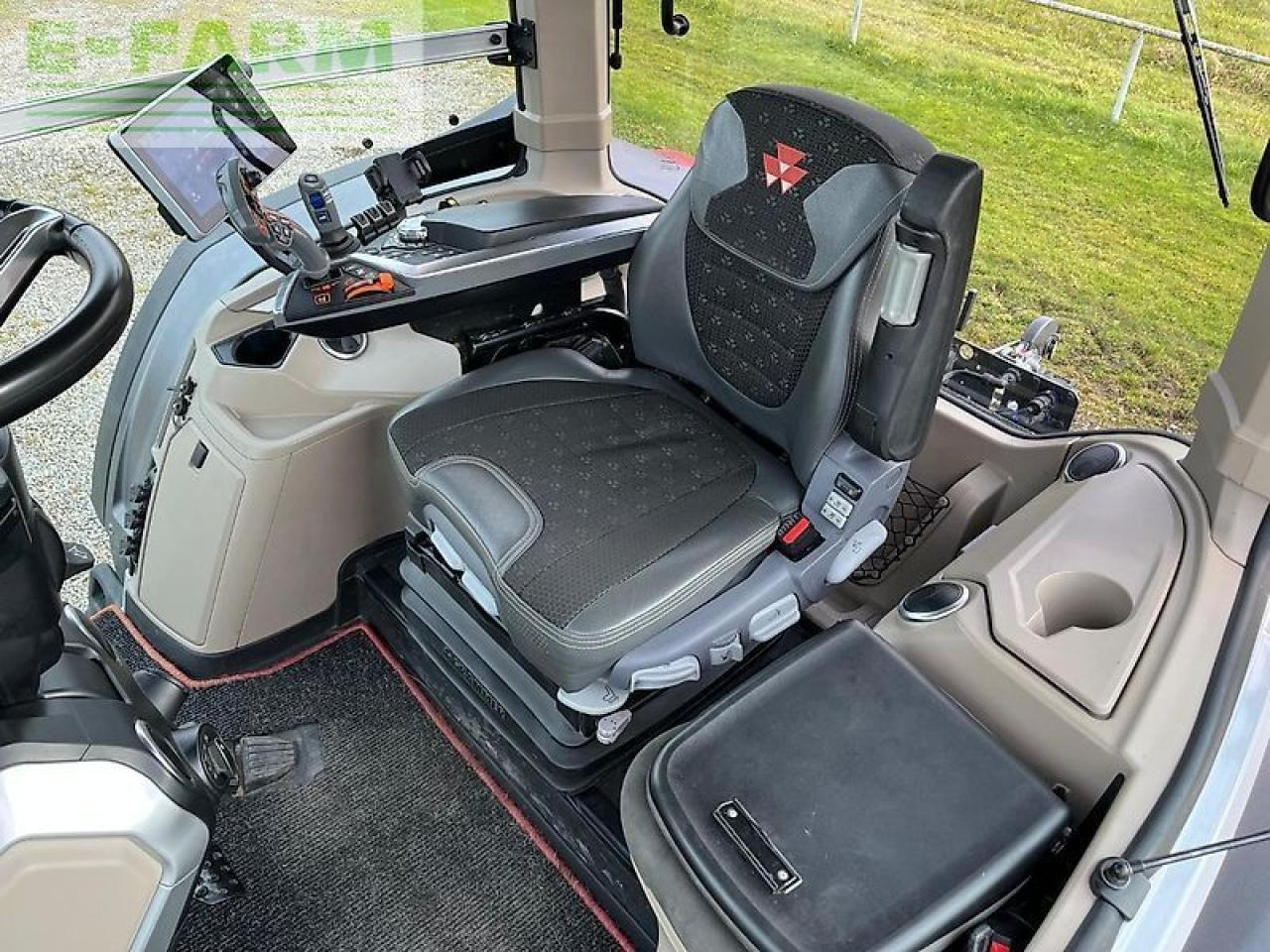 Tractor Massey Ferguson 8s.265: foto 7 Tractor Massey Ferguson 8s.265: foto 7