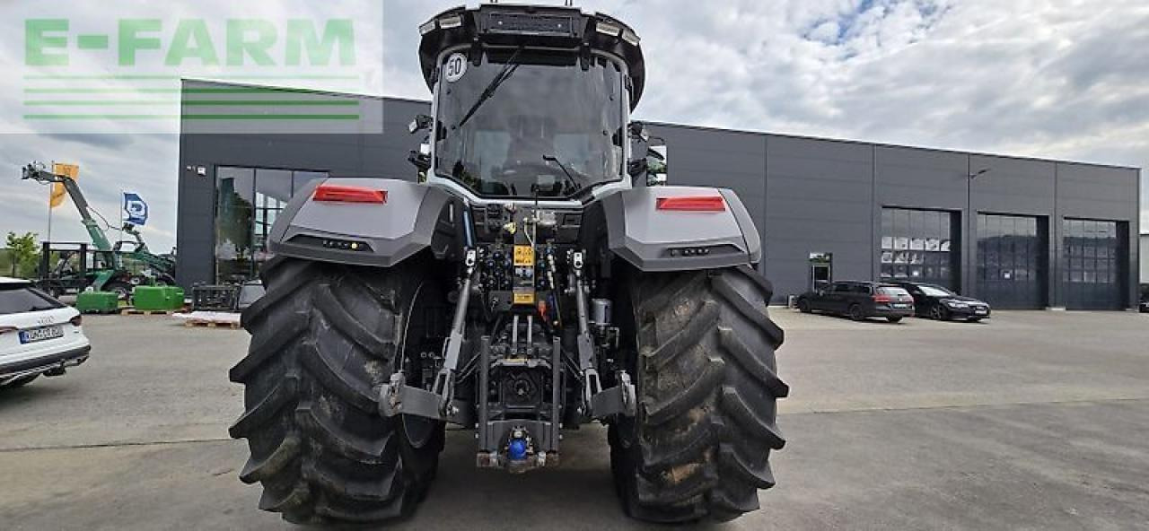 Tractor Massey Ferguson 8s.265: foto 18