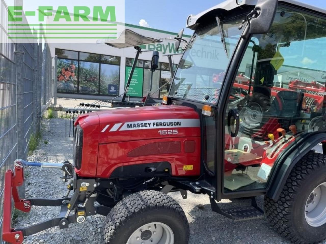 Massey Ferguson mf 1525 hp massey-ferguson tra - Tractor: foto 1 Massey Ferguson mf 1525 hp massey-ferguson tra - Tractor: foto 1
