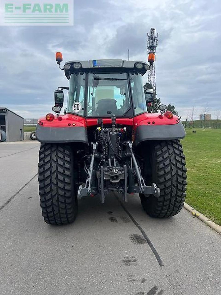 Massey Ferguson mf 6716 s dyna-vt efficient Efficient - Tractor: foto 5 Massey Ferguson mf 6716 s dyna-vt efficient Efficient - Tractor: foto 5