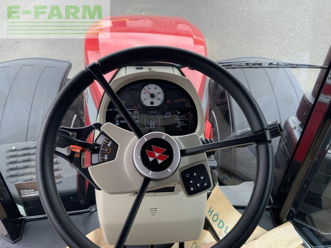 Tractor Massey Ferguson mf 8740 s exclusive (stage v): foto 15