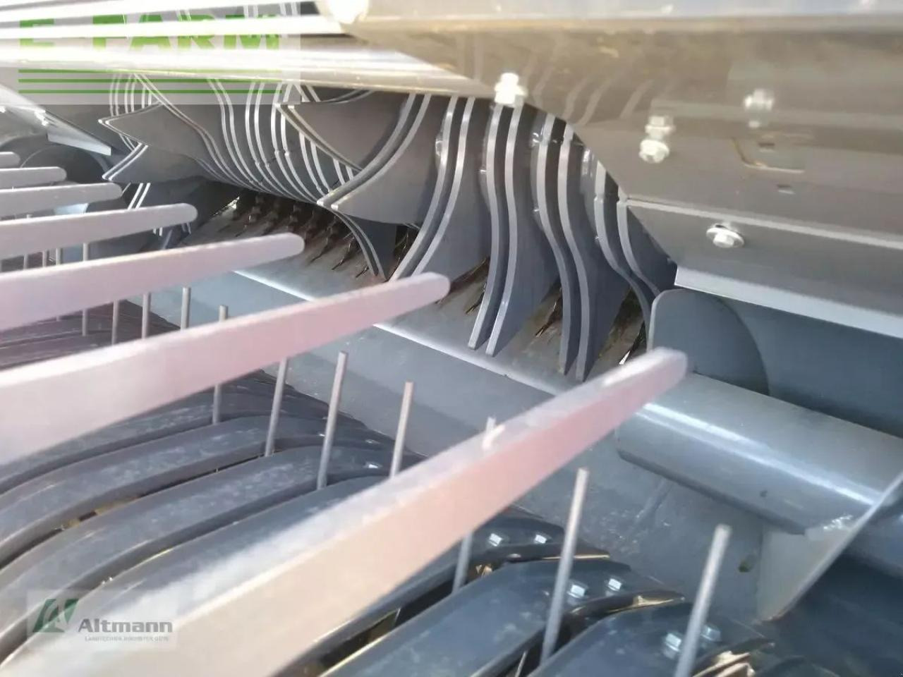 Massey Ferguson rb4160vxtra 17 messer - Empacadora de pacas cuadradas: foto 5 Massey Ferguson rb4160vxtra 17 messer - Empacadora de pacas cuadradas: foto 5