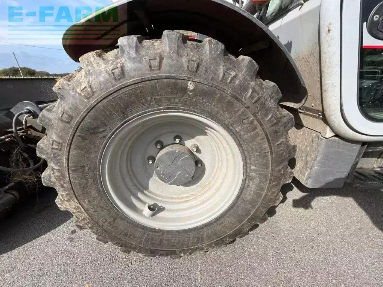 Massey Ferguson th7038 - Manipulador telescópico: foto 2 Massey Ferguson th7038 - Manipulador telescópico: foto 2